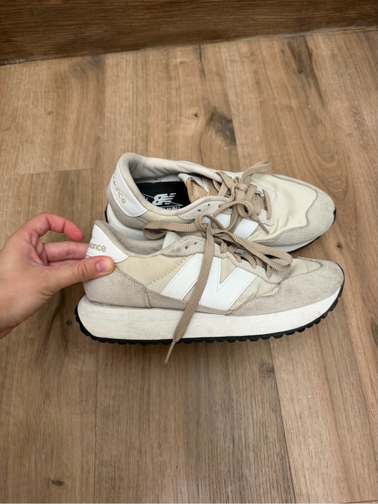 New Balance Shoes - New Balance 237 women's sneaker in the "Mindful Grey/White" colorway Sz 8